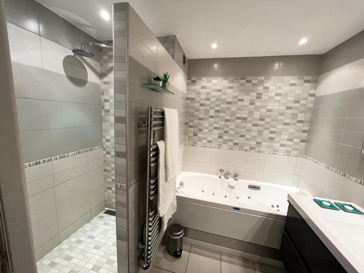 Appartement 84M² Avec 2 Parkings Privatifs Villeneuve-Loubet Ngoại thất bức ảnh